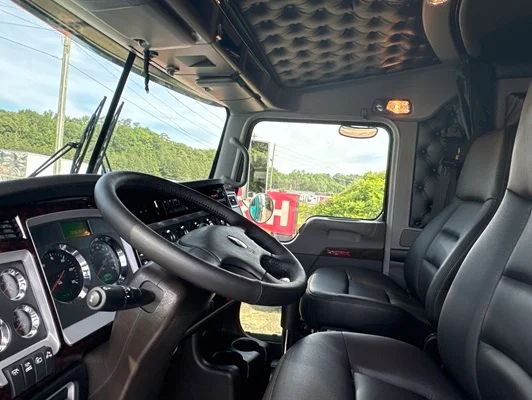 2027 Kenworth W900 in Mableton, GA — photo 3