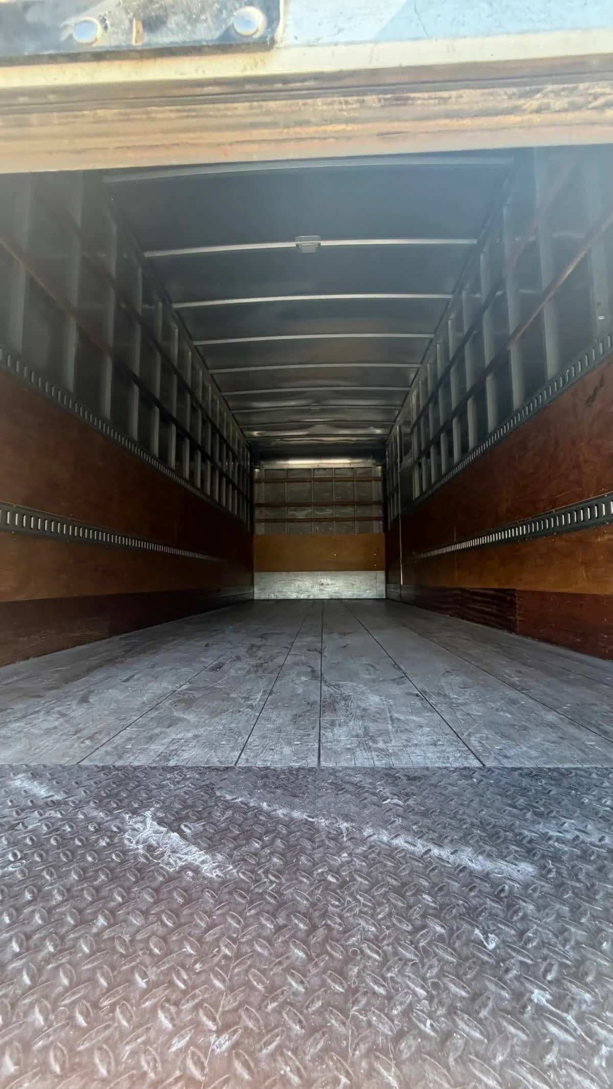 2018 Freightliner M2 106 in Pomona, CA — photo 8