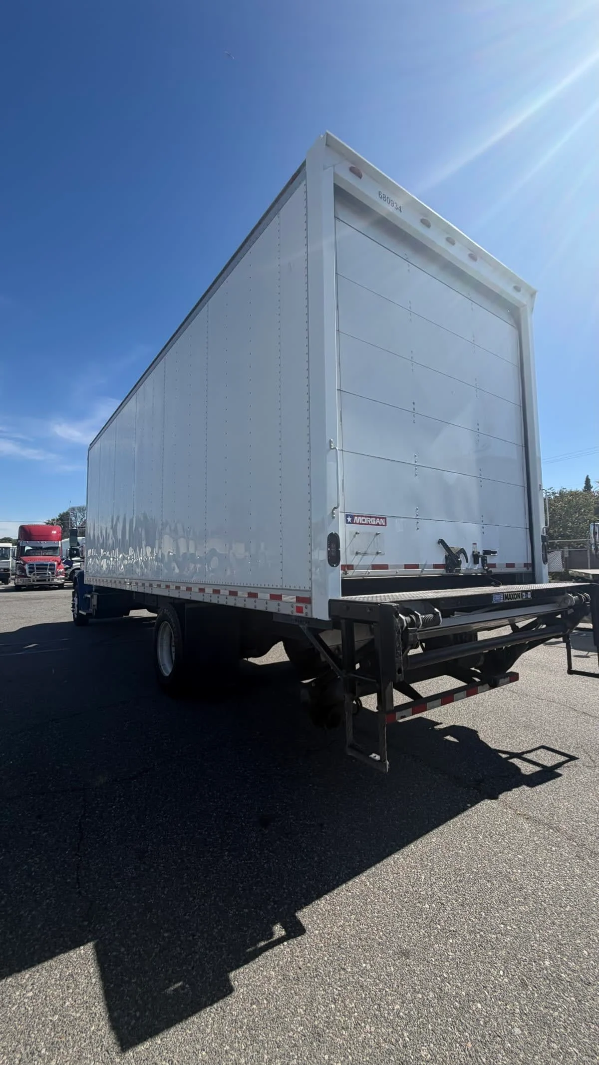 2018 Freightliner M2 106 in Pomona, CA — photo 6