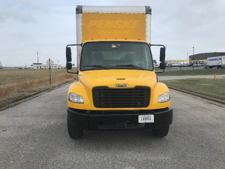 2022 Freightliner M2 106 in Evansville, IN — photo 2