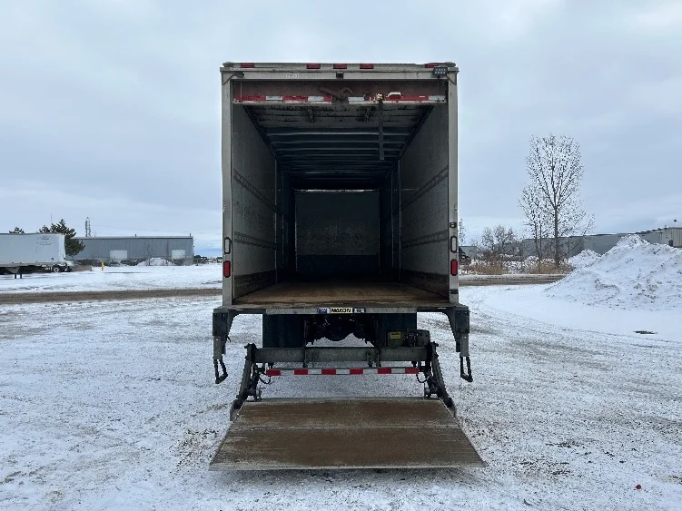 2023 Freightliner M2 106 - image 9