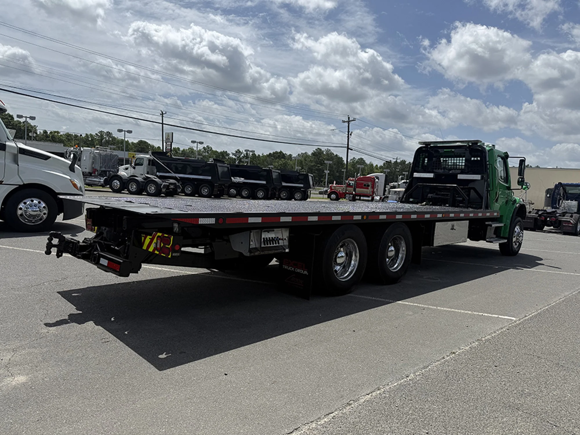 2019 Freightliner eM2 in Weyers Cave, VA — photo 4