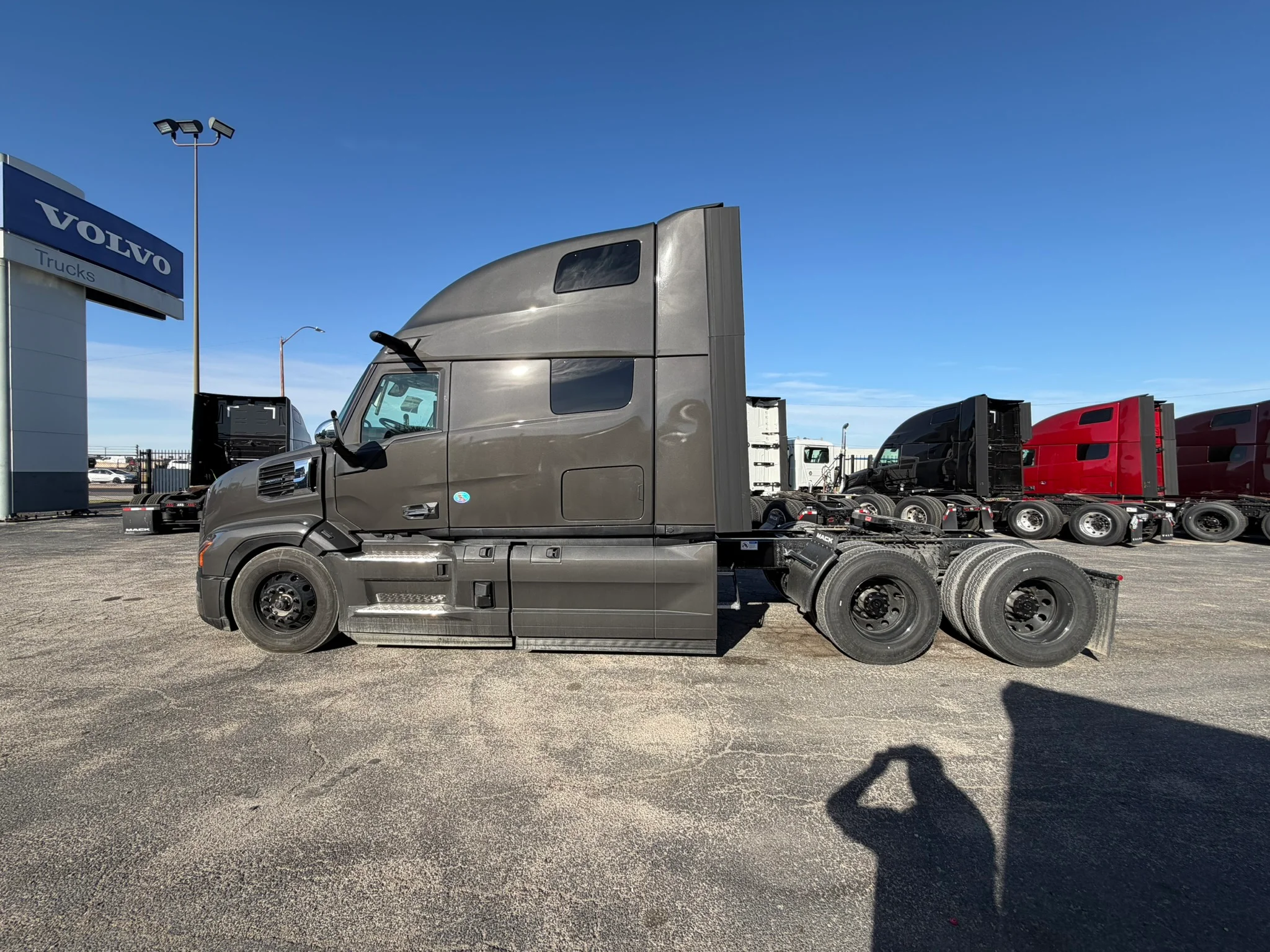 2026 Mack Pioneer in Fort Worth, TX — photo 8