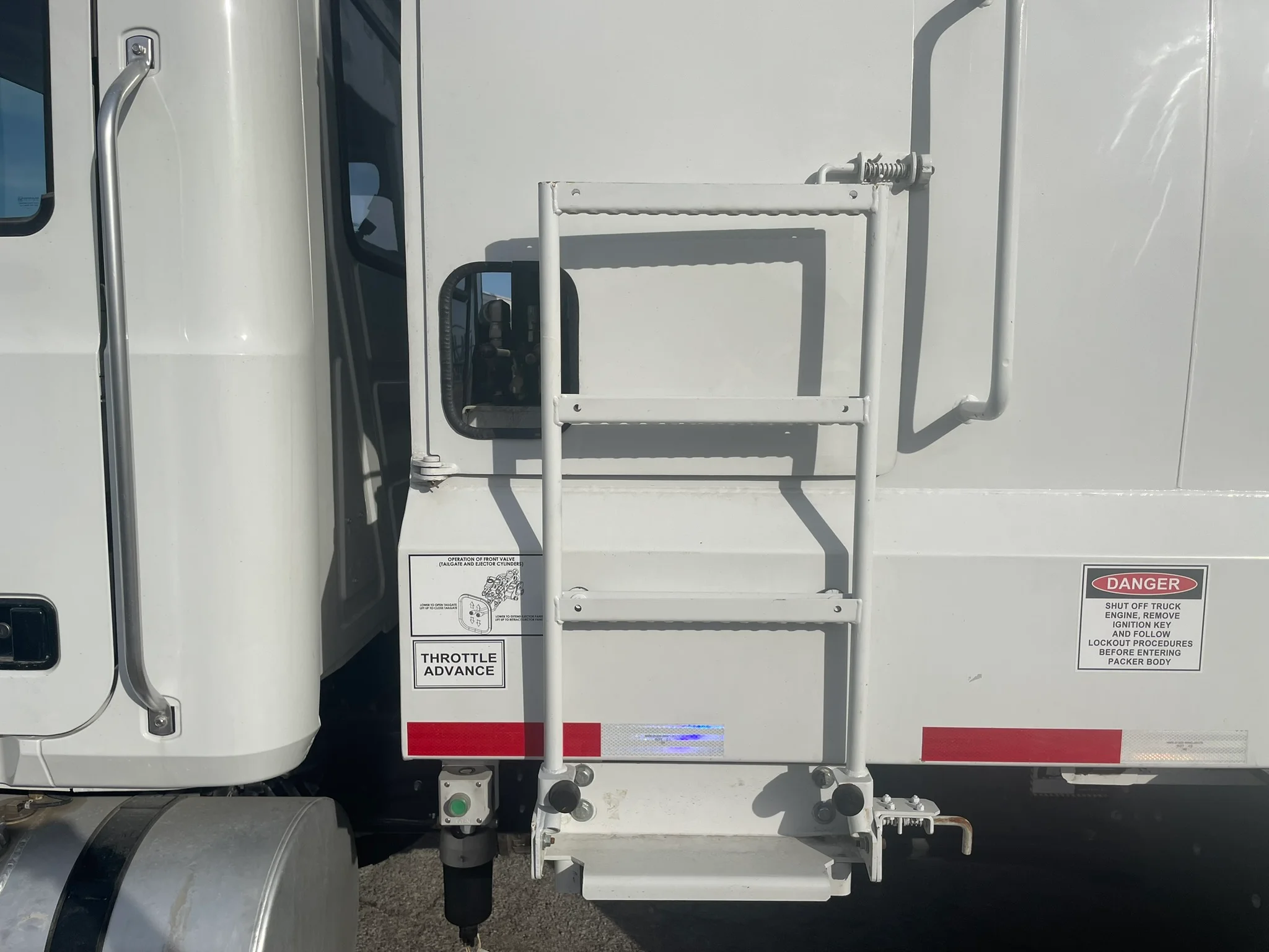 2026 Mack MD in Fort Worth, TX — photo 10