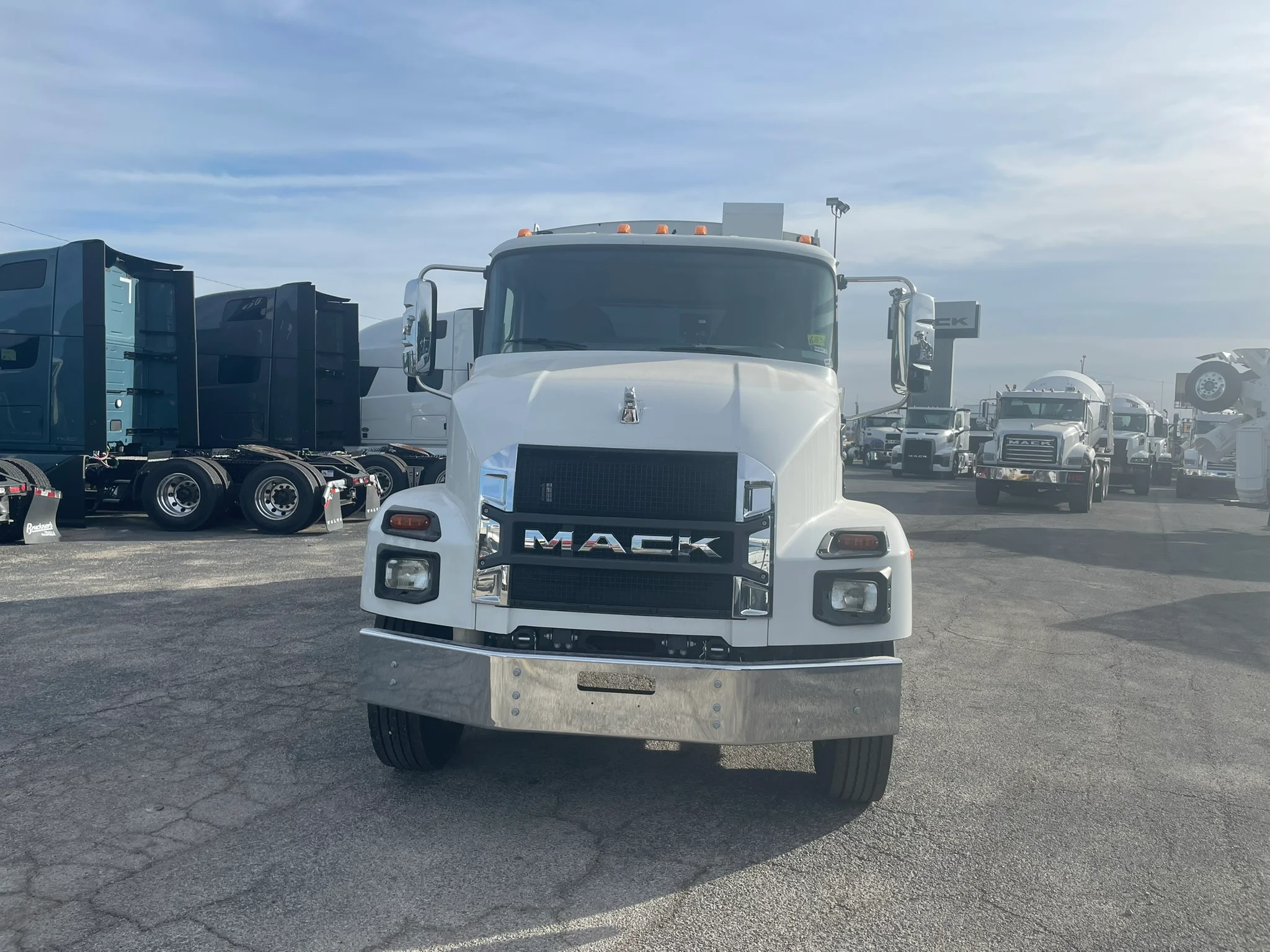 2026 Mack MD in Fort Worth, TX — photo 2