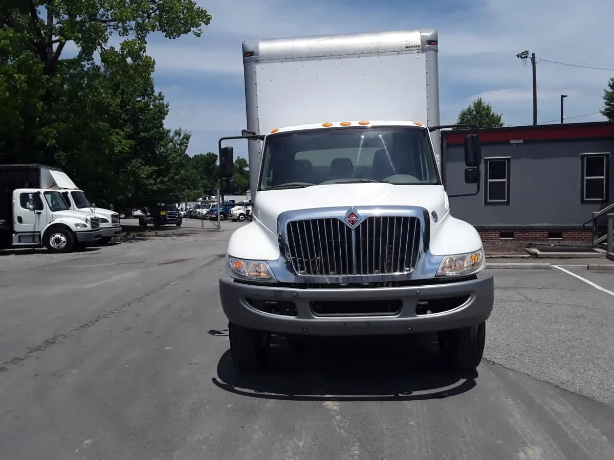 2016 International 4300 in St. Rose, LA — photo 2