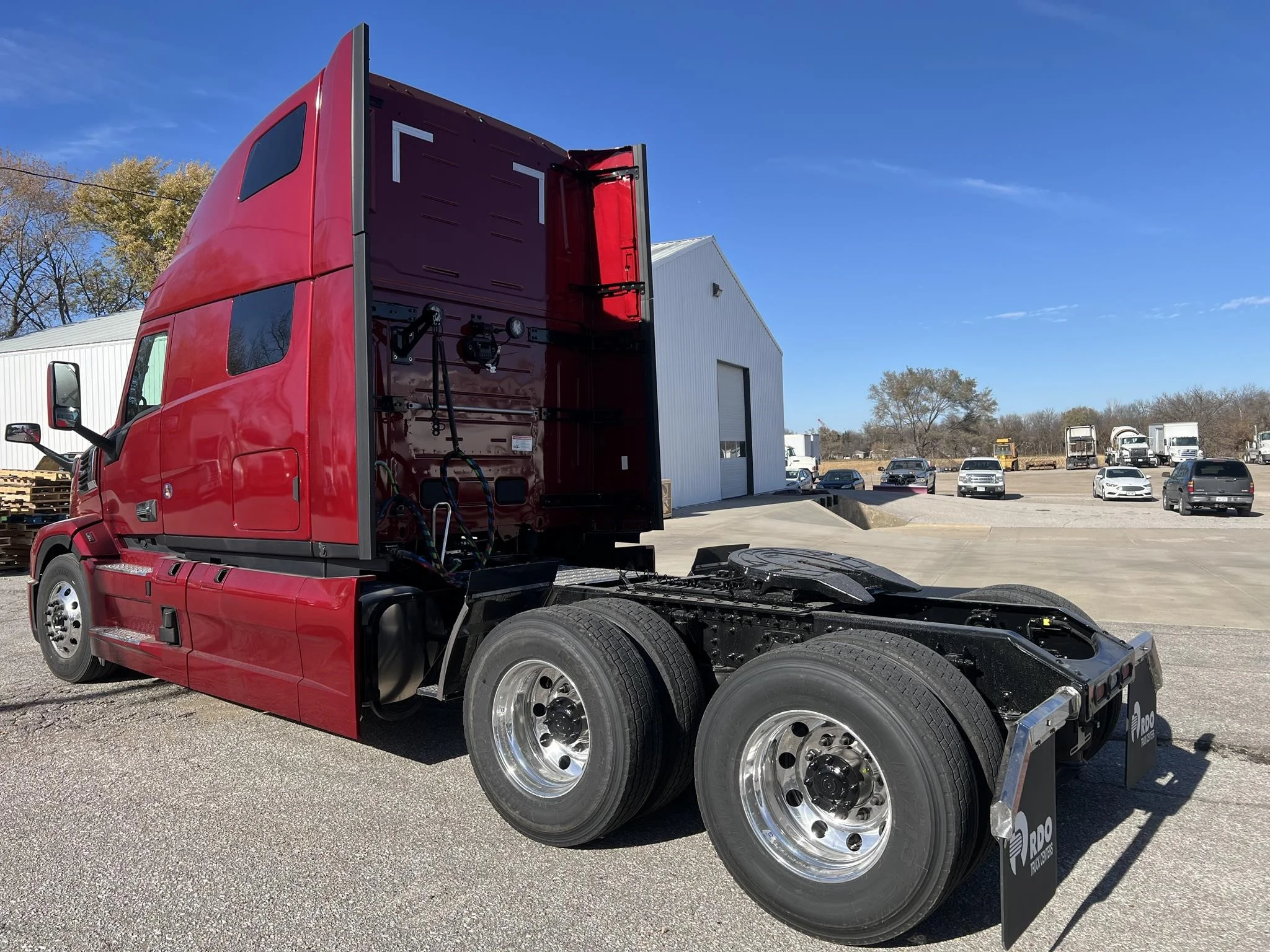 2026 Mack Pioneer — photo 3