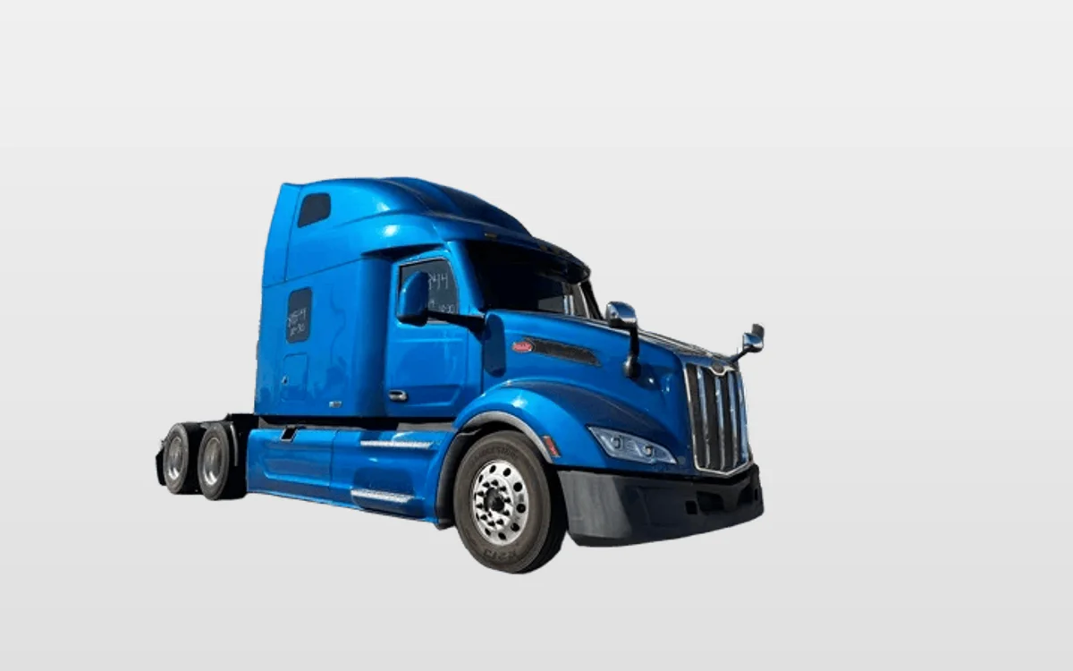 2022 Peterbilt 579 - image 1