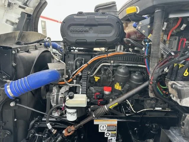 2024 Peterbilt 579 - image 2