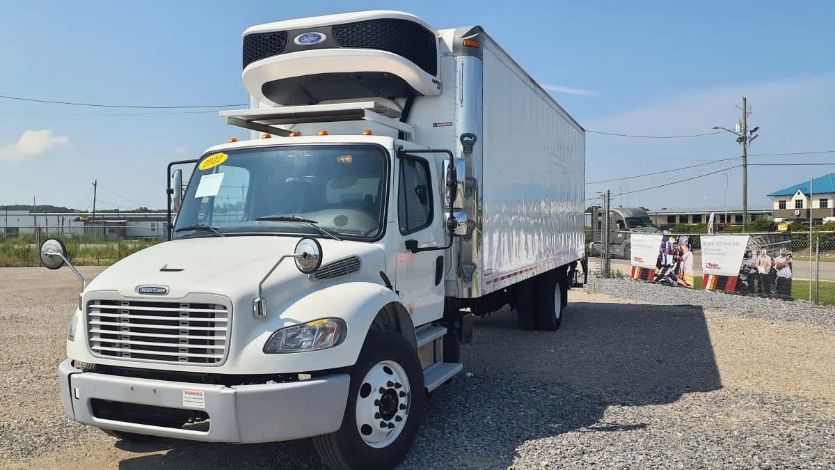 2022 Freightliner M2 106