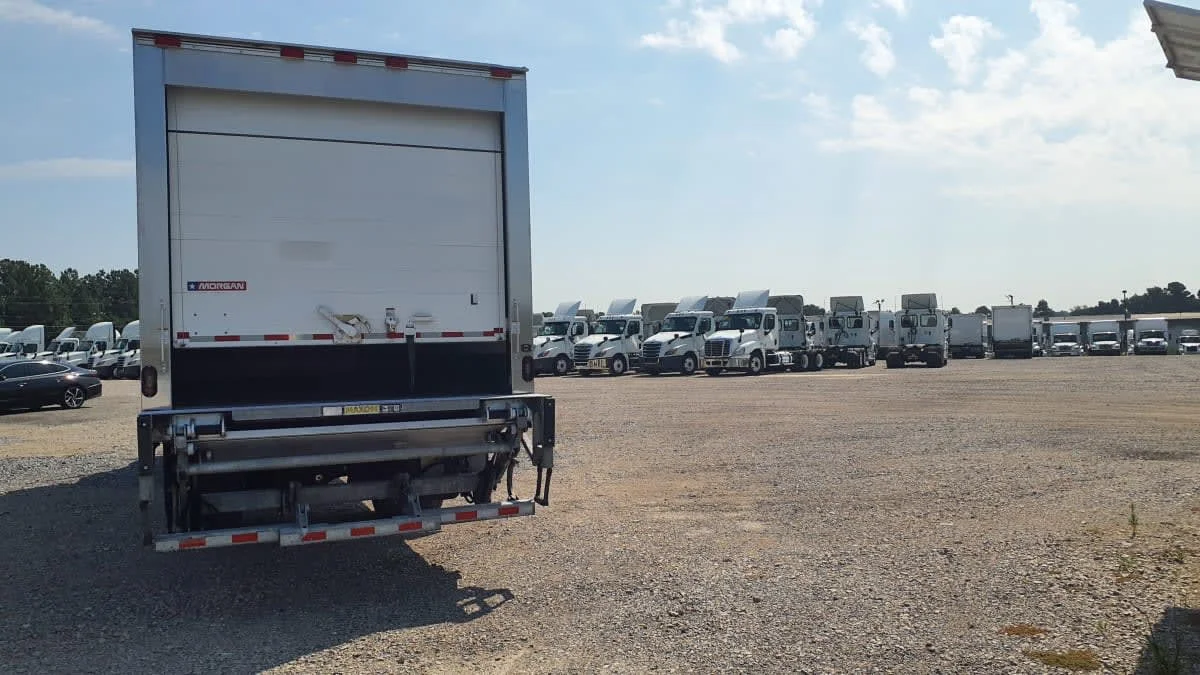 2022 Freightliner M2 106 in Birmingham, AL — photo 5