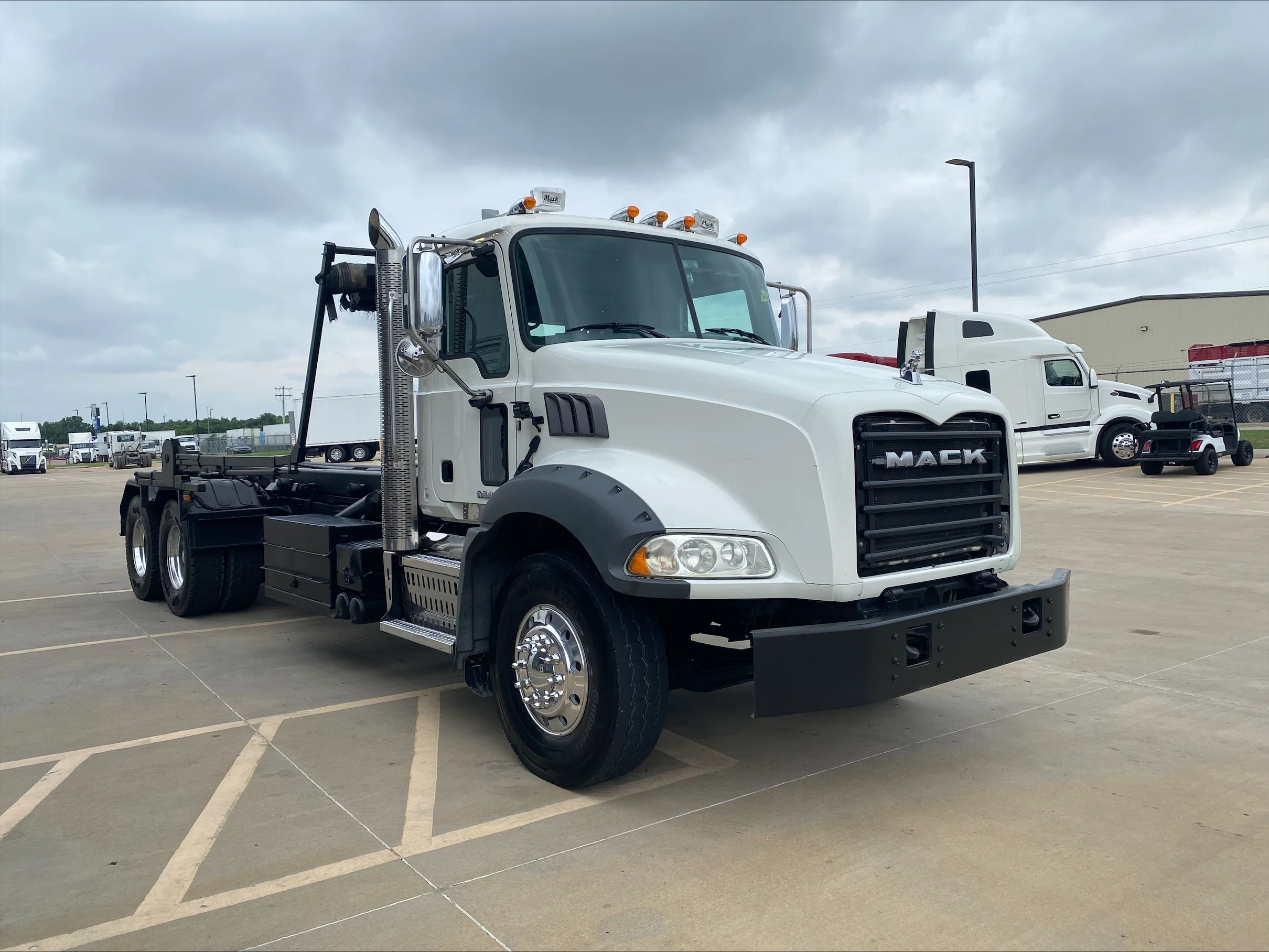 2018 Mack in Oklahoma City, OK — photo 3