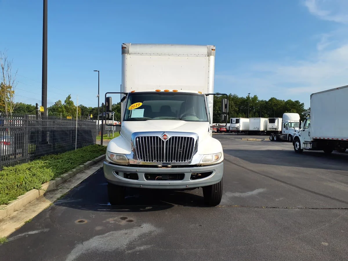 2019 International 4300 in Atlanta, GA — photo 2