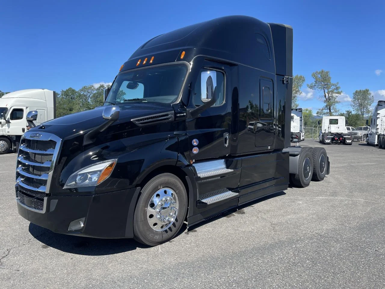 2026 Freightliner Cascadia - image 5