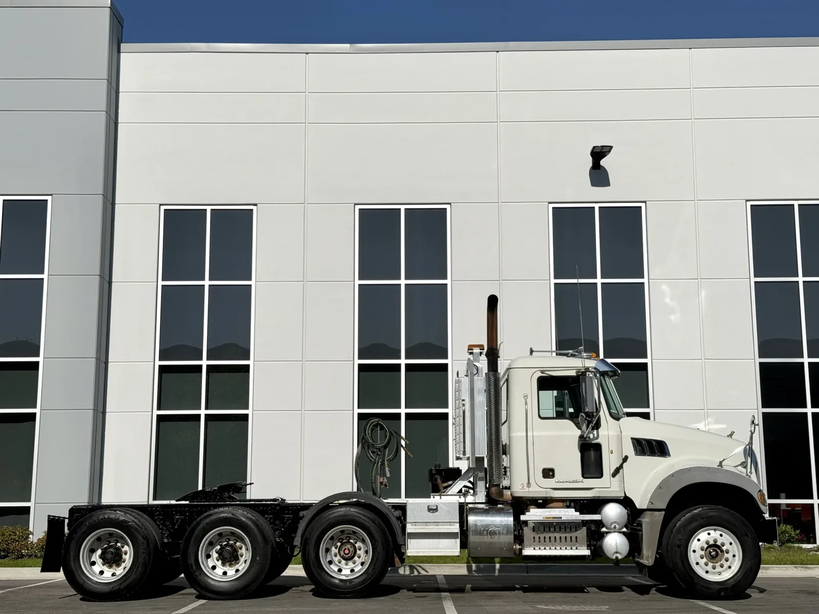 2012 Mack Granite in New Lenox, IL — photo 3