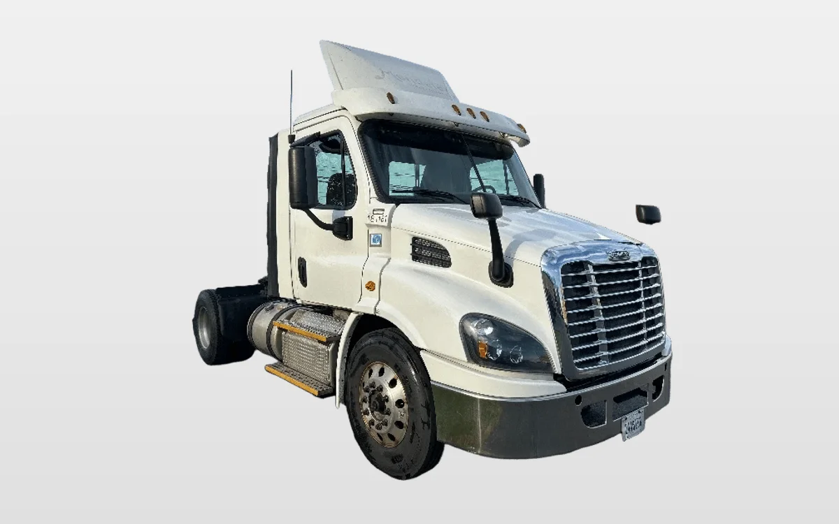 2017 Freightliner - image 1