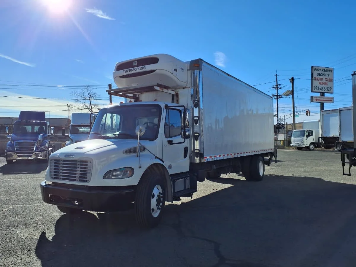 2020 Freightliner M2 106 in Newark, NJ — photo 3