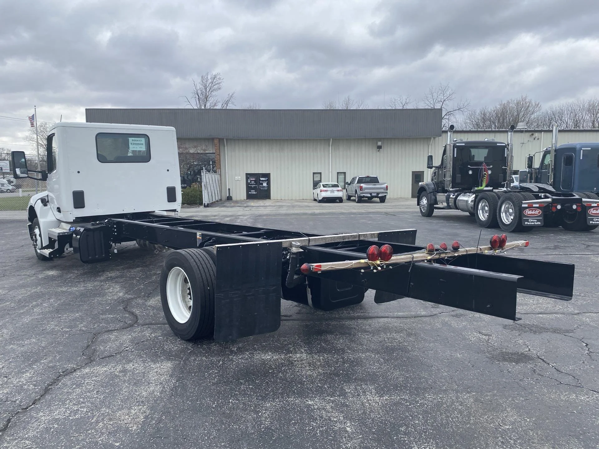 2024 Peterbilt in Findlay, OH — photo 5