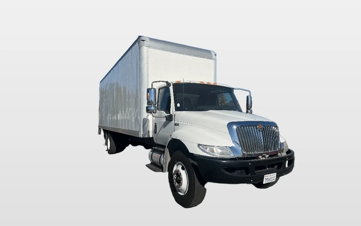 2020 International MV - image 1