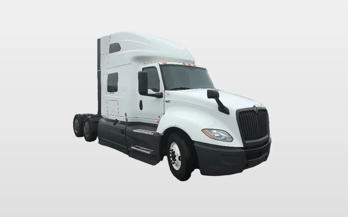 2023 International LT - image 1