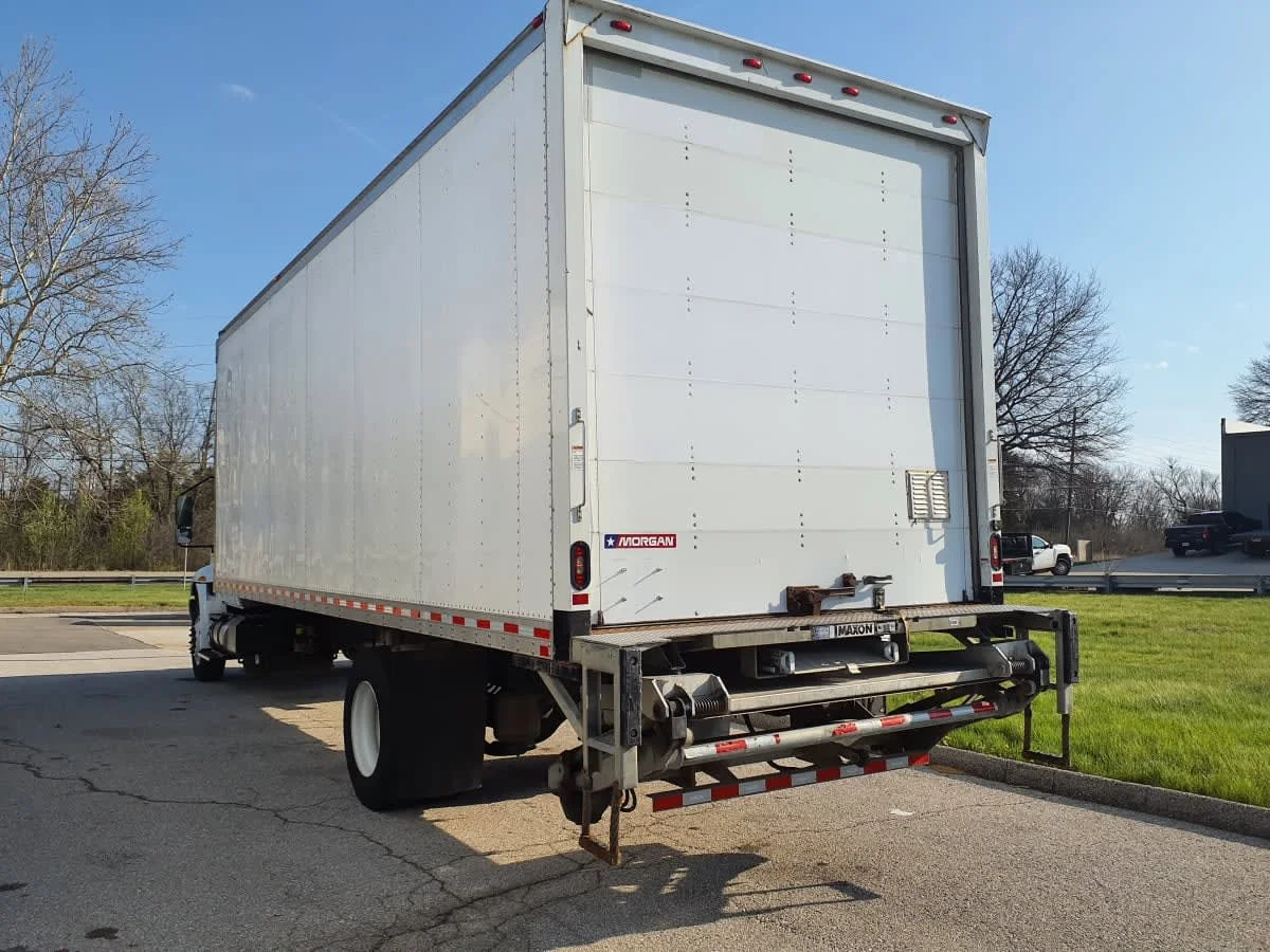 2019 International MV - image 6