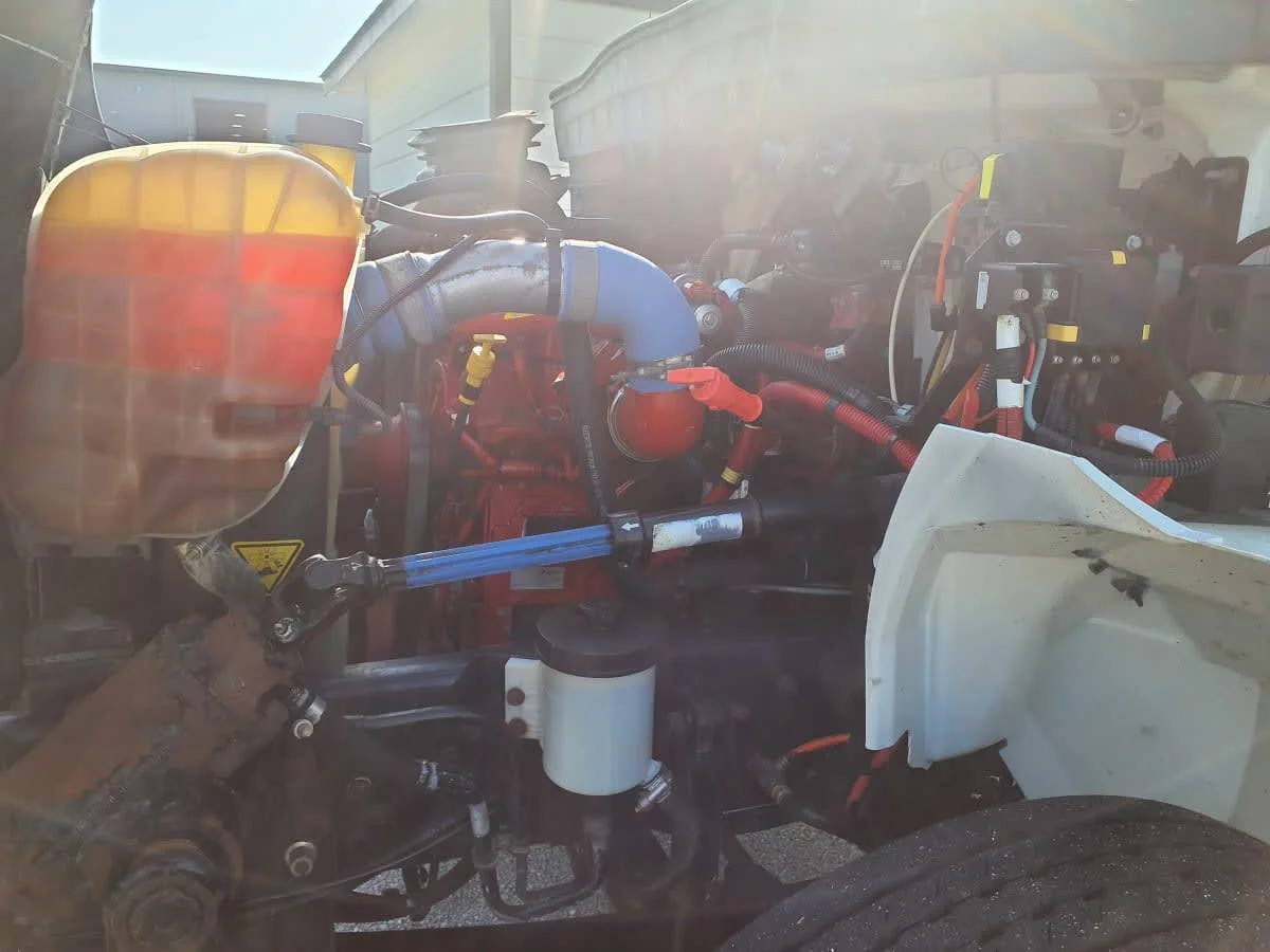 2019 International MV - image 10