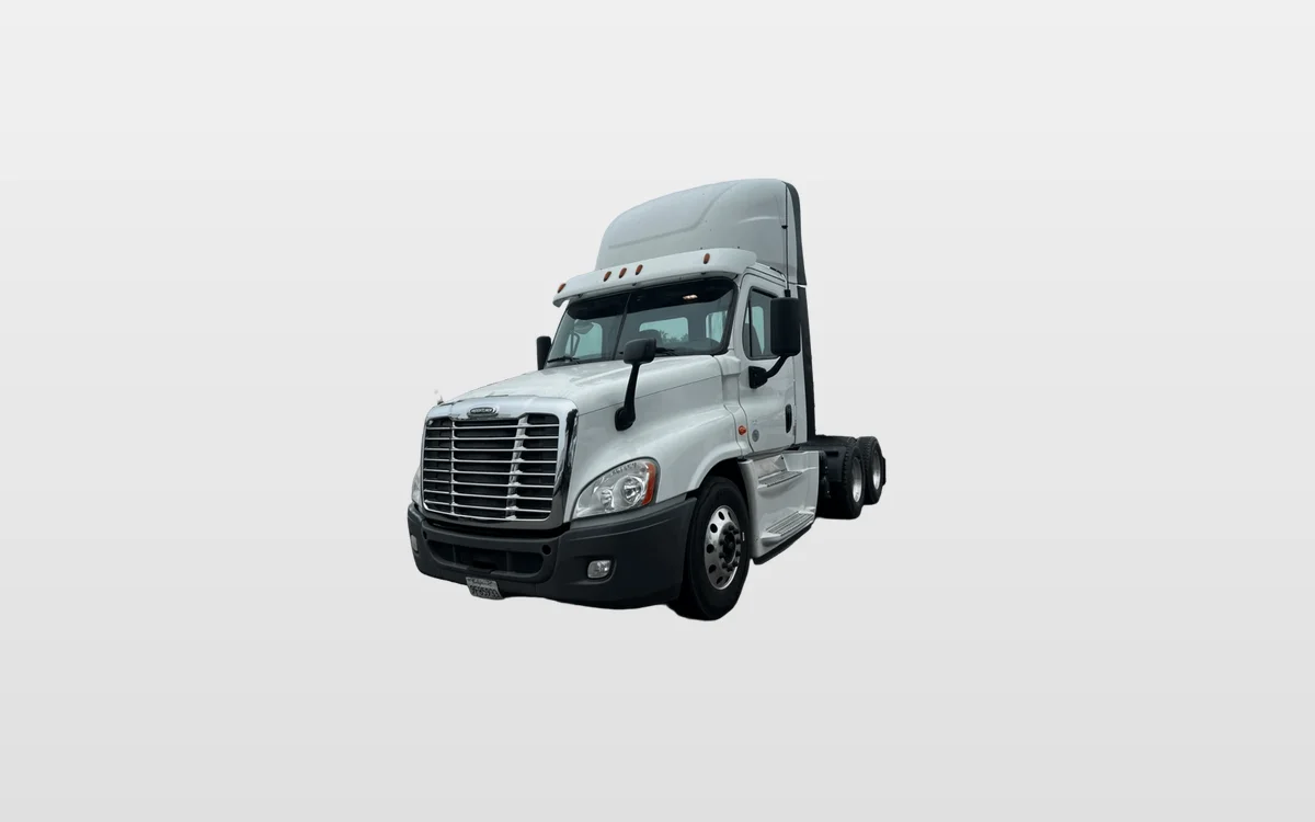 2019 Freightliner - image 1