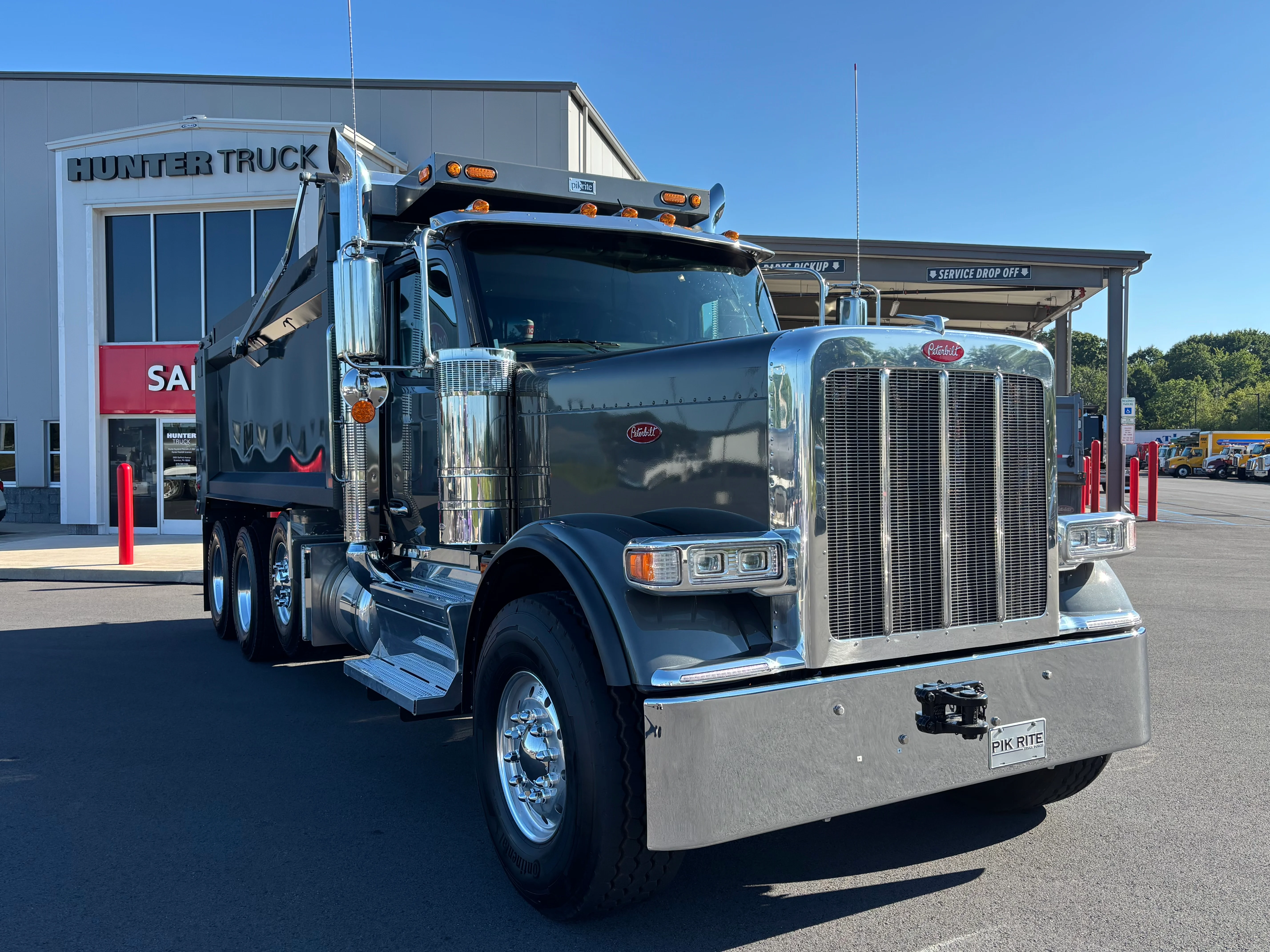 2027 Peterbilt 589 in Scranton, PA — photo 7