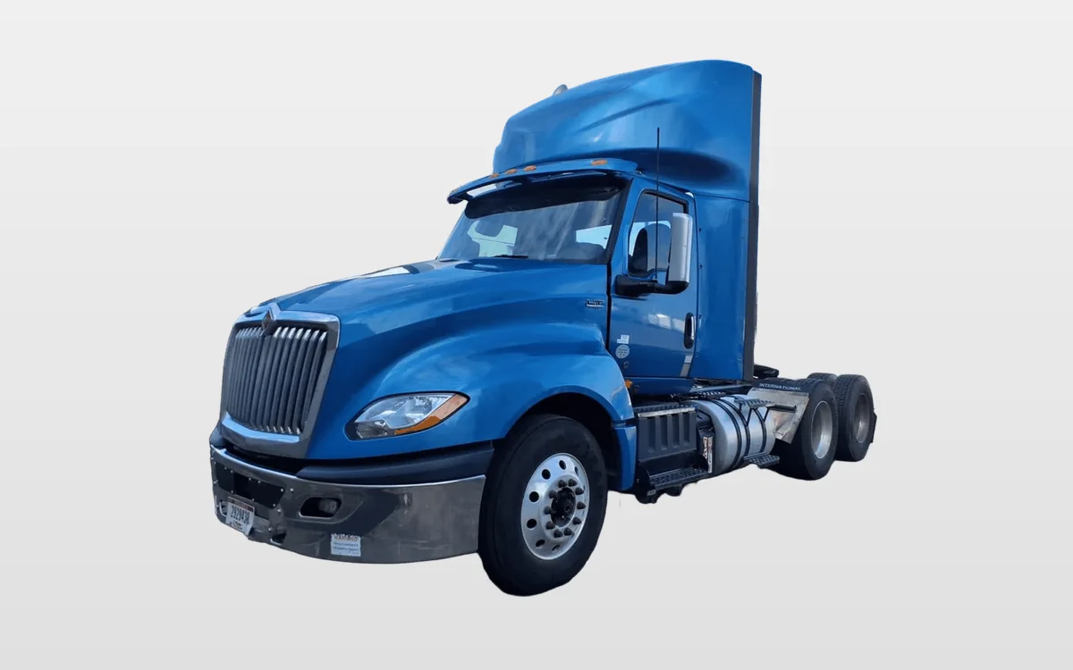 2020 International - image 1