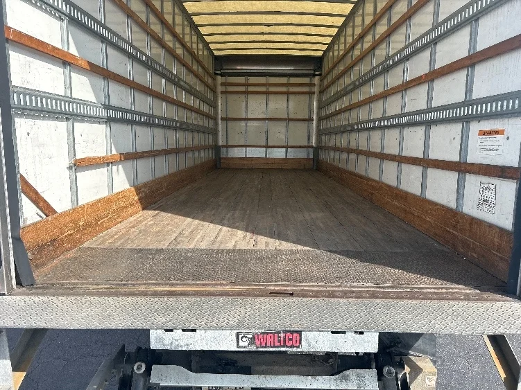 2022 International MV - image 10