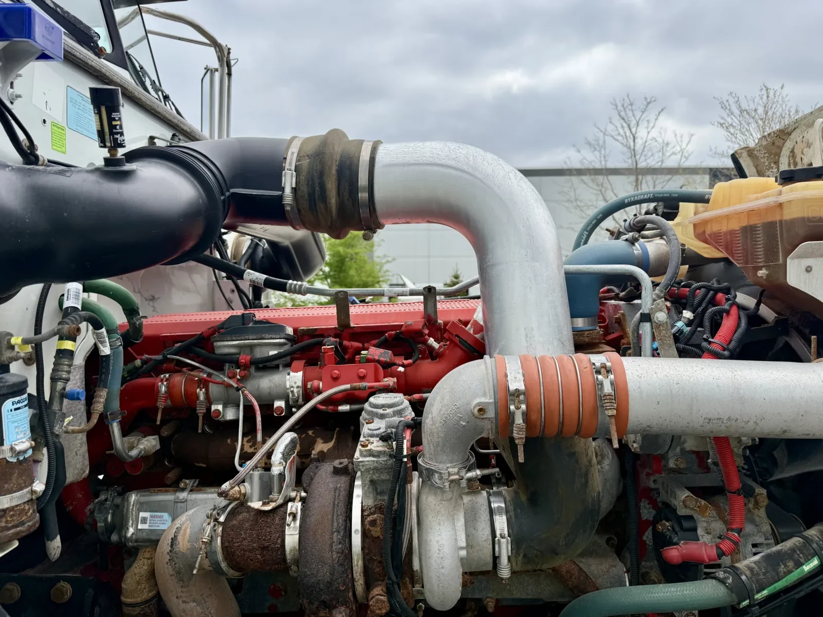 2015 Peterbilt 367 in New Lenox, IL — photo 13