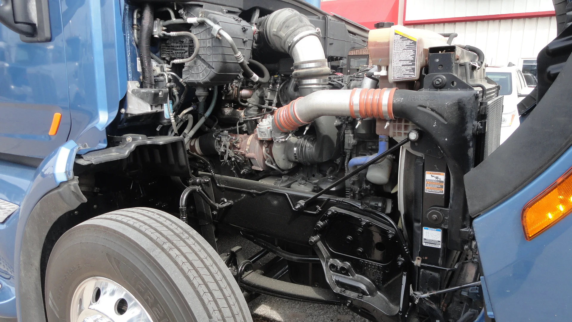 2022 Peterbilt 579 - image 10