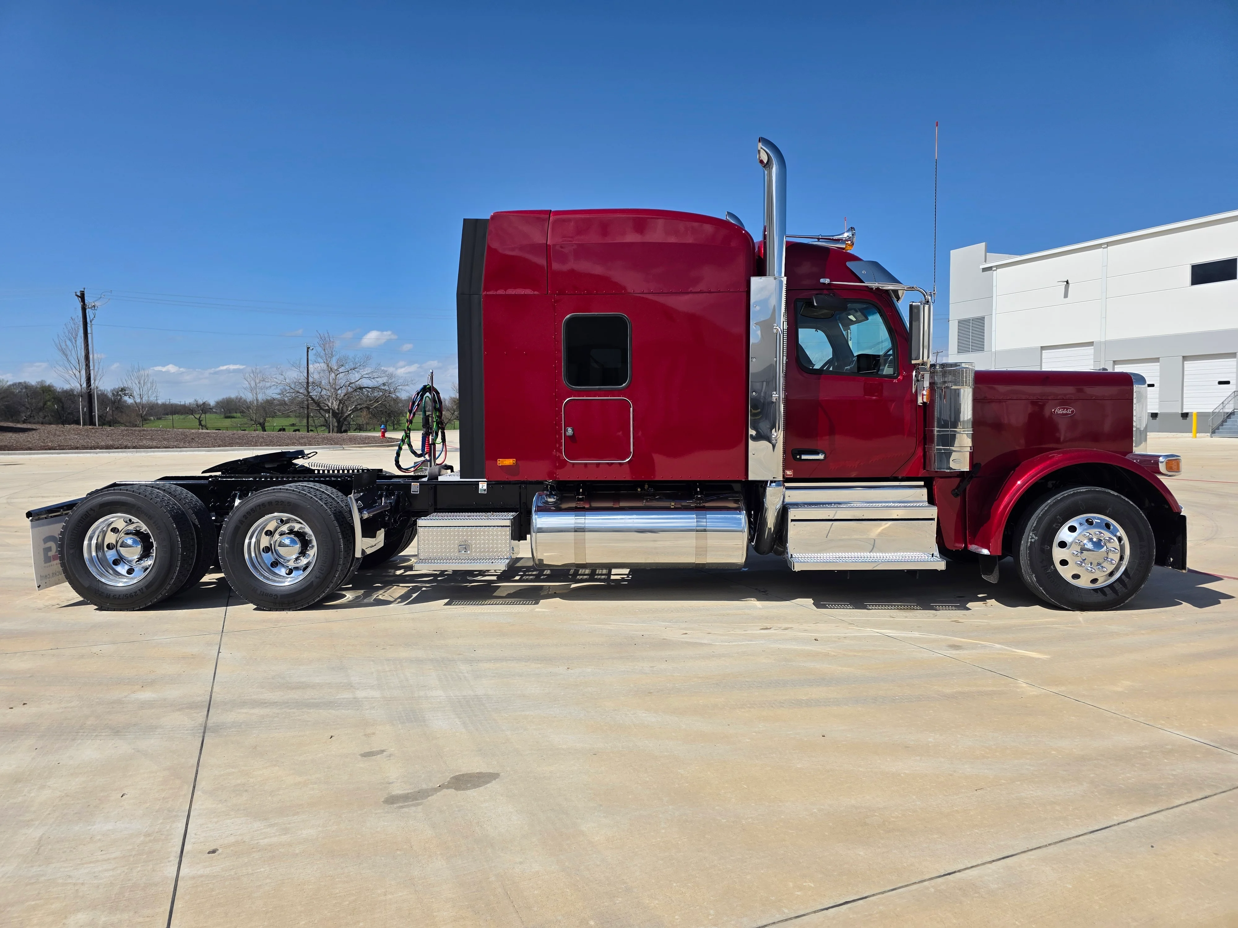 2027 Peterbilt 589 in Louisville, KY — photo 6