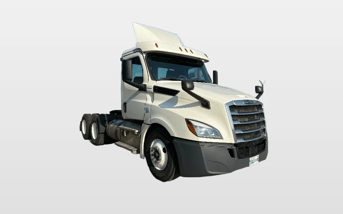 2019 Freightliner - image 1