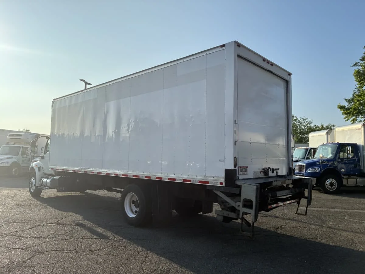 2020 International MV in Newark, NJ — photo 4