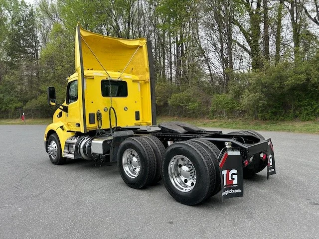 2020 Peterbilt 579 in Charlotte, NC — photo 8