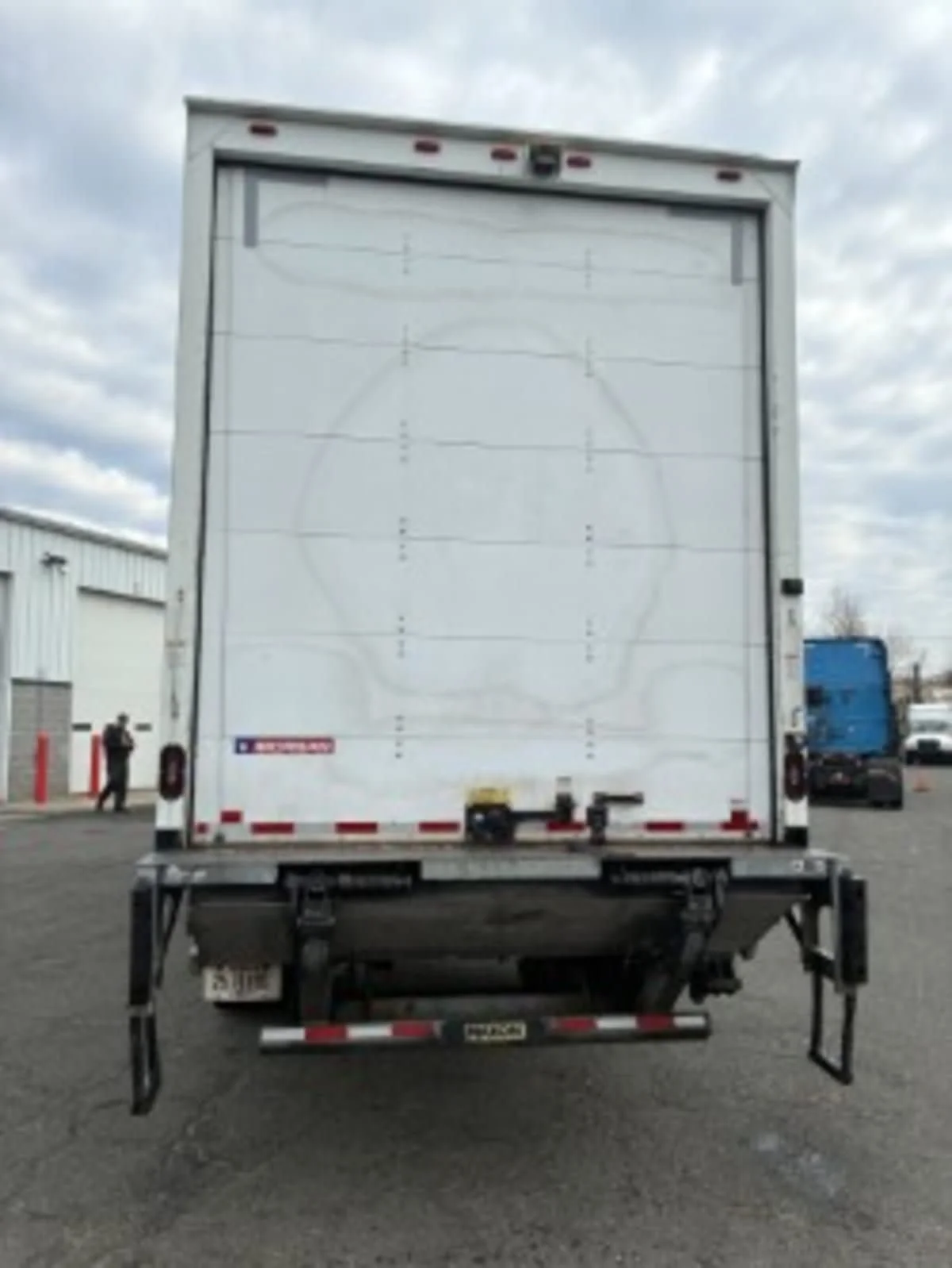 2017 Freightliner M2 106 - image 6