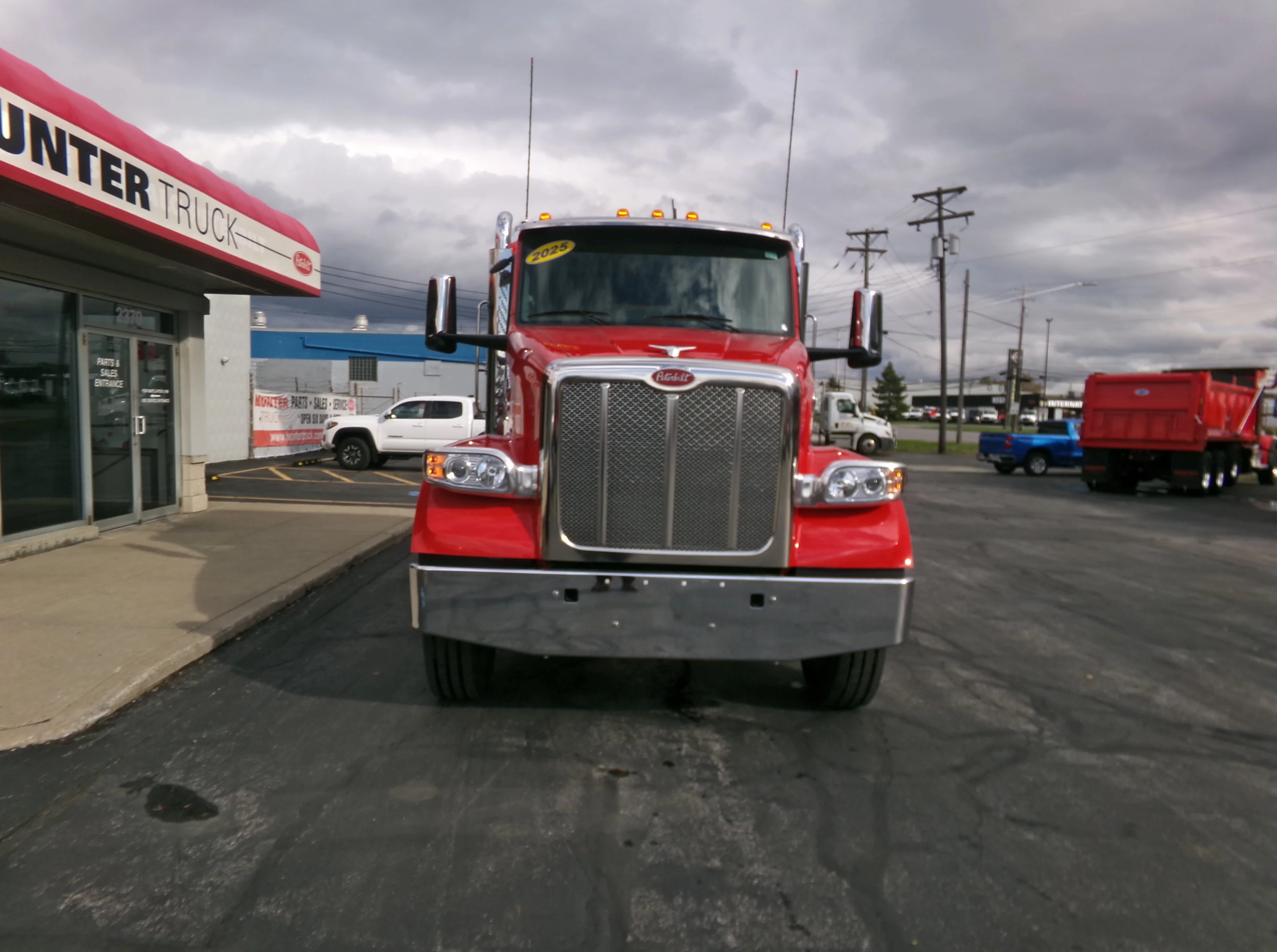 2025 Peterbilt 567 in Clearfield, PA — photo 3