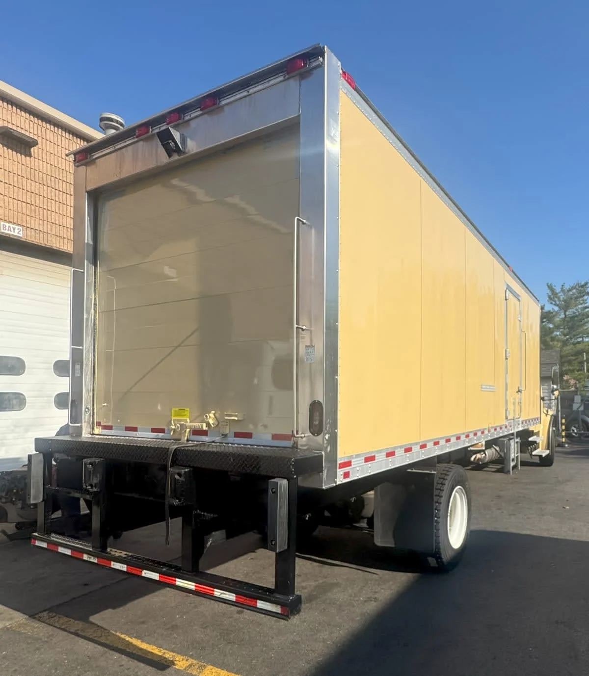 2019 Freightliner M2 106 in Newark, NJ — photo 4