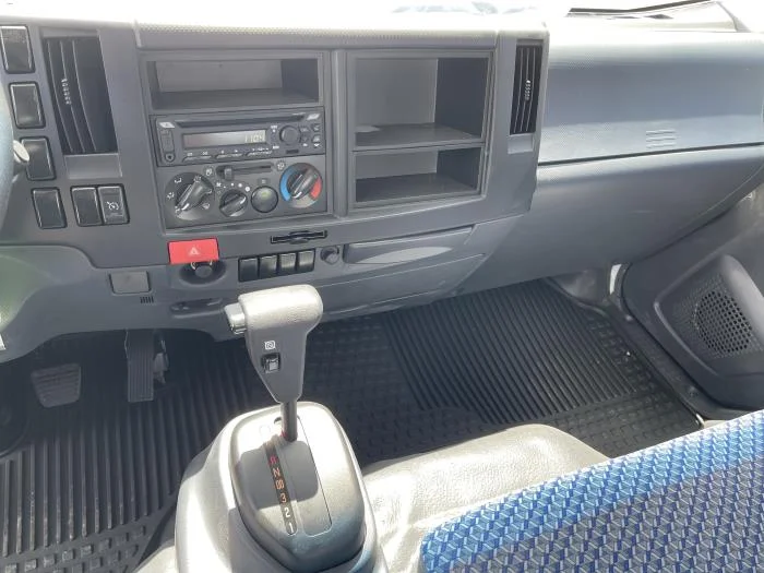 2025 Isuzu NRR in Orlando, FL — photo 10