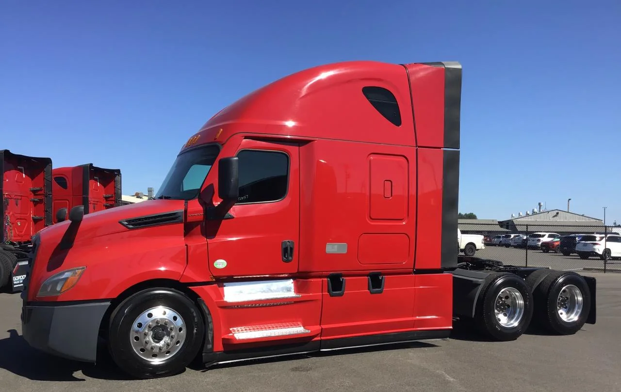 2022 Freightliner Cascadia