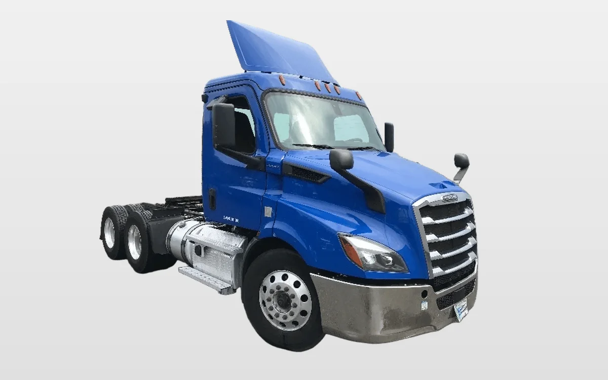 2019 Freightliner - image 1