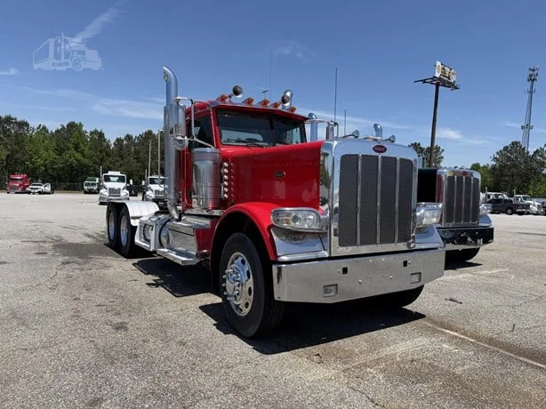 2020 Peterbilt 389 in GA — photo 2
