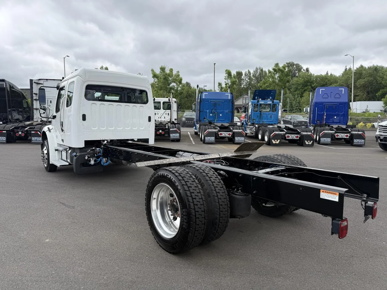 2024 Freightliner M2 106 in Pacific, WA — photo 4