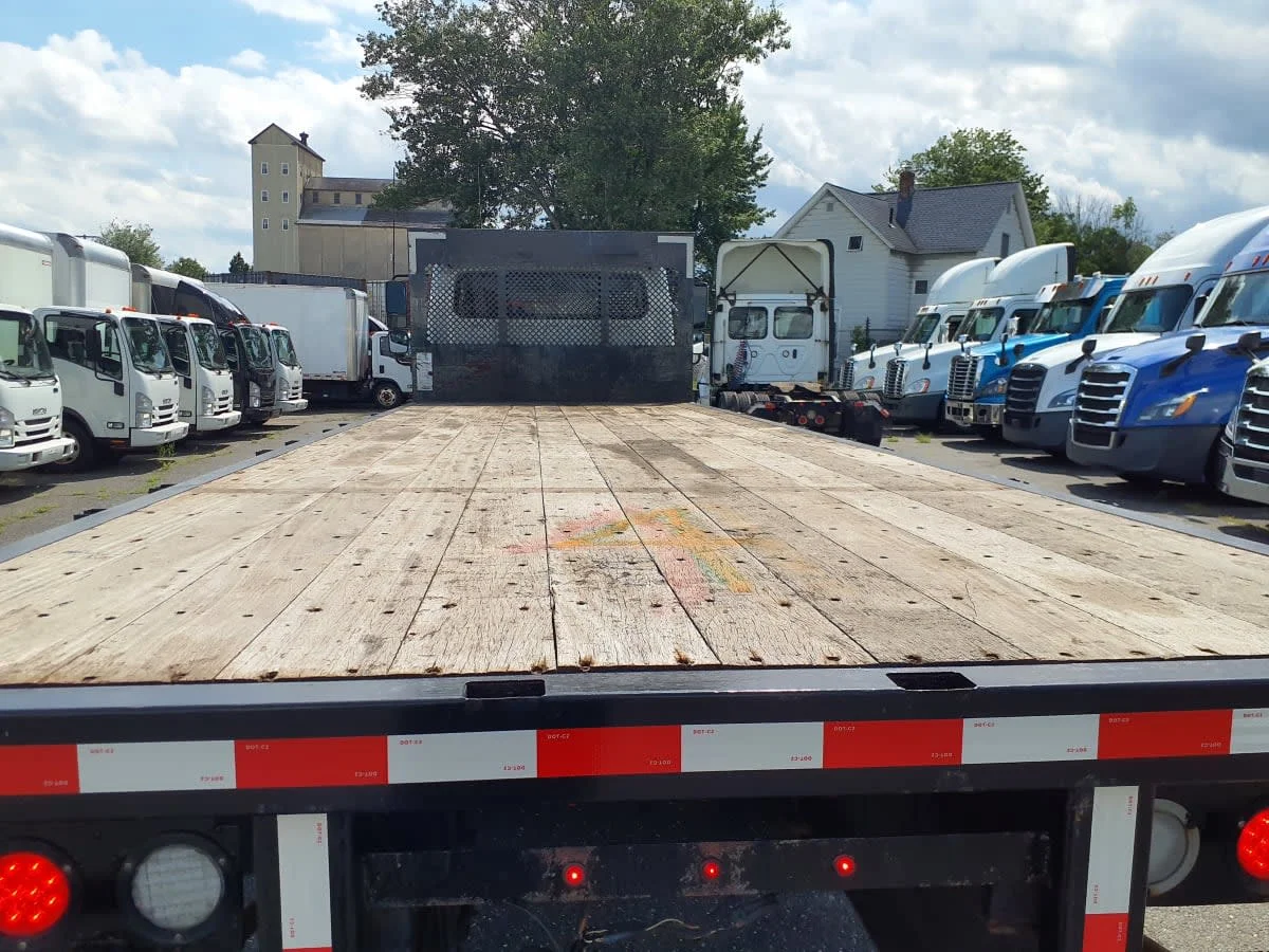 2020 Freightliner M2 106 - image 8