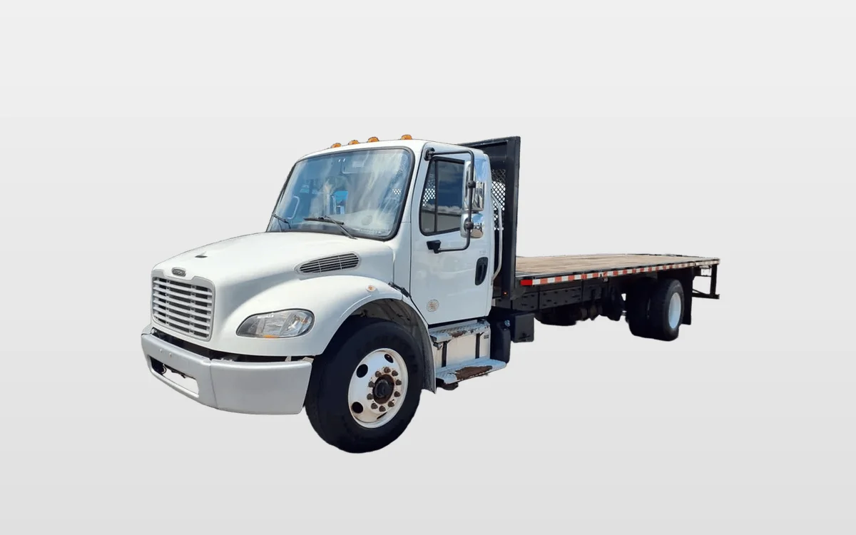 2020 Freightliner M2 106 - image 1