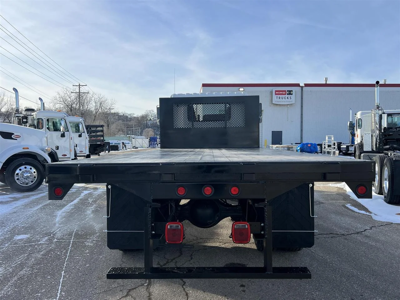 2025 Hino L6 - image 4
