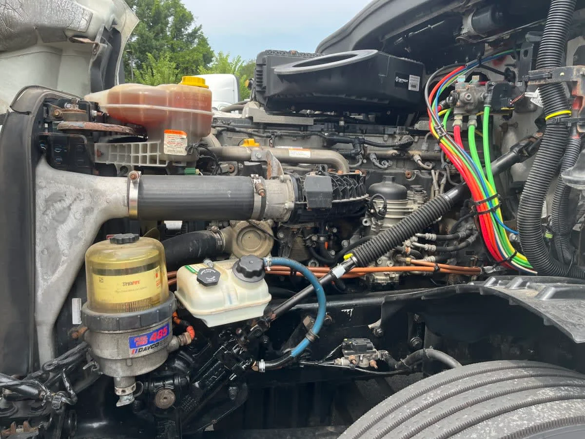 2019 Freightliner Cascadia in Beltsville, MD — photo 8