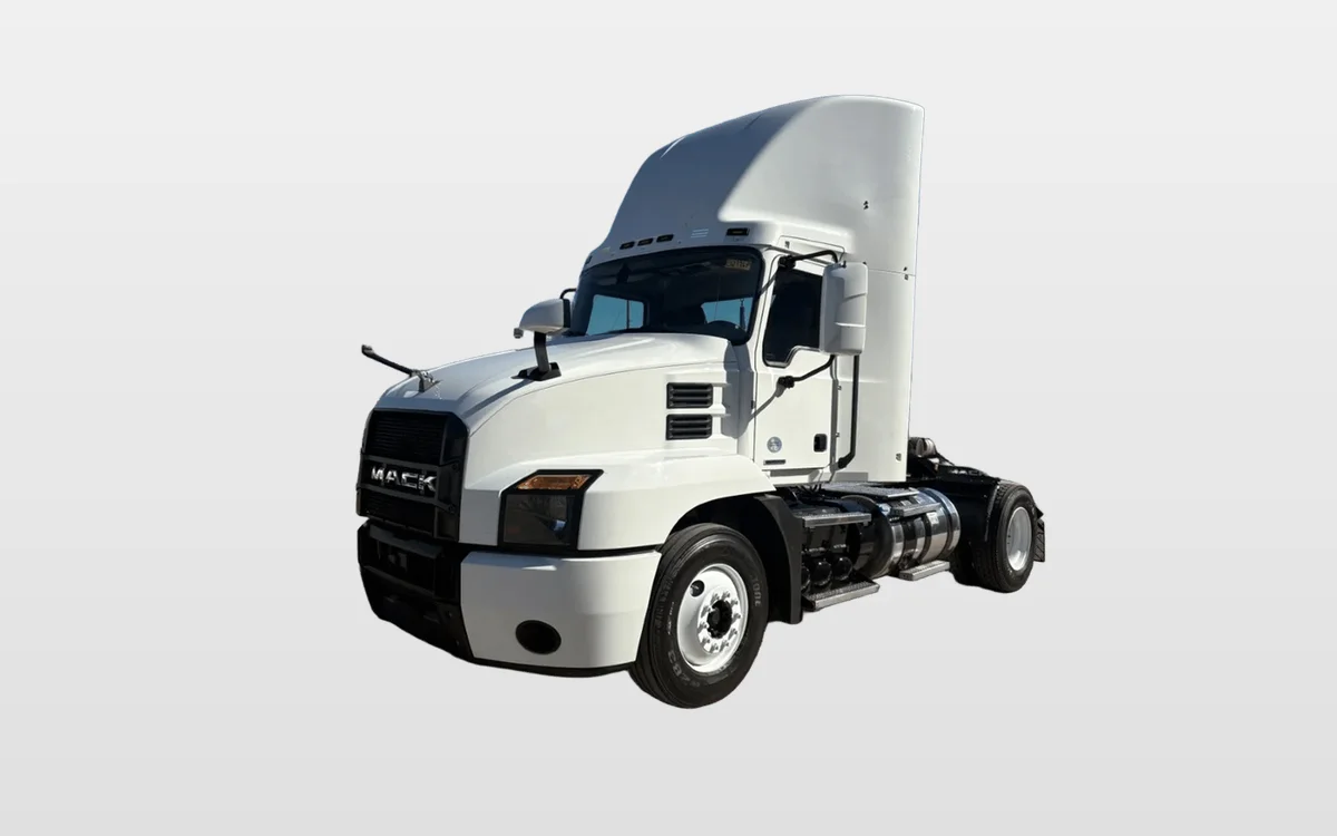2022 Mack - image 1
