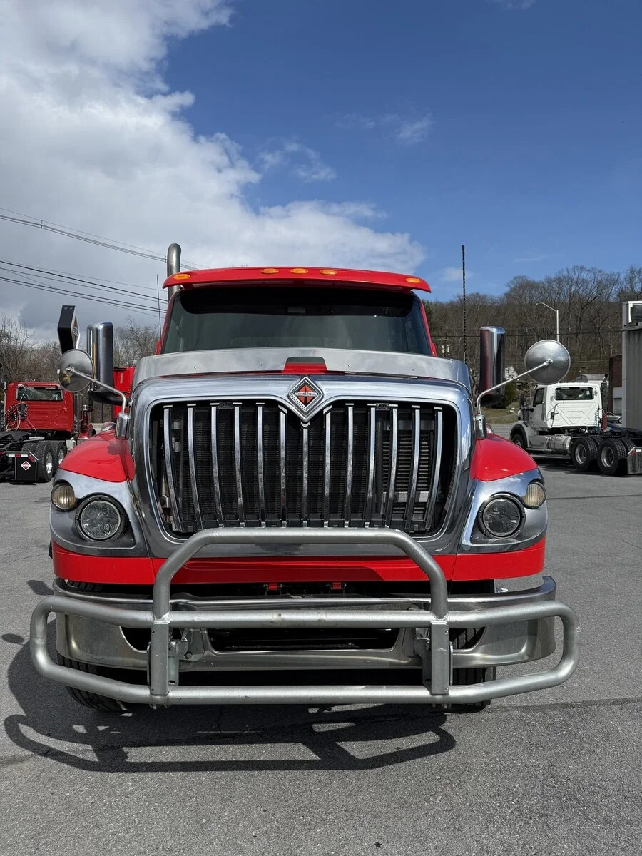2020 International HV in Lewistown, PA — photo 2